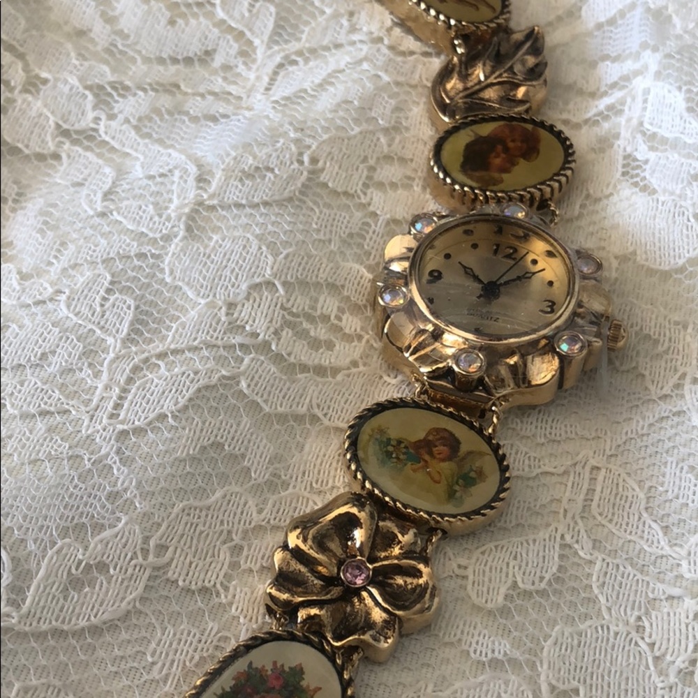 Romantic Cherub Watch